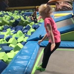 Meet your Posher, Lindsay